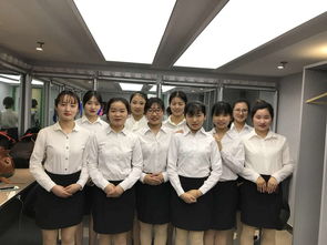 秘書系禮儀隊助力市級機關五一勞動節(jié)表彰大會志愿服務